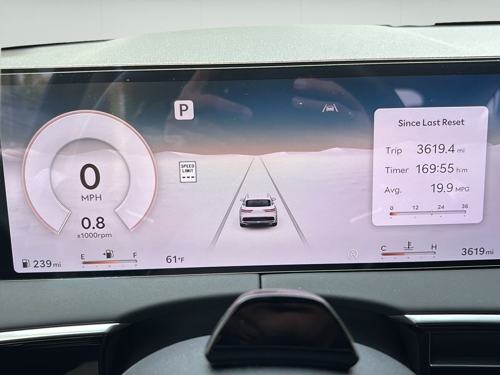 2026 GENESIS GV70 Standard - Photo 24