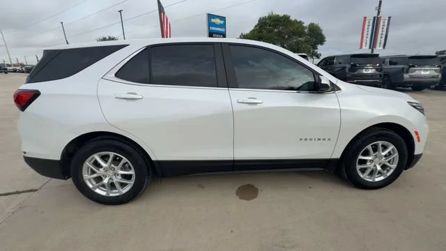 Certified Used 2022 Iridescent Pearl Tricoat Chevrolet LT image 9