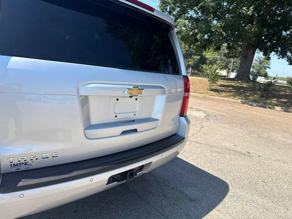 Used 2018 SILVER ICE METALLIC Chevrolet LT image 35
