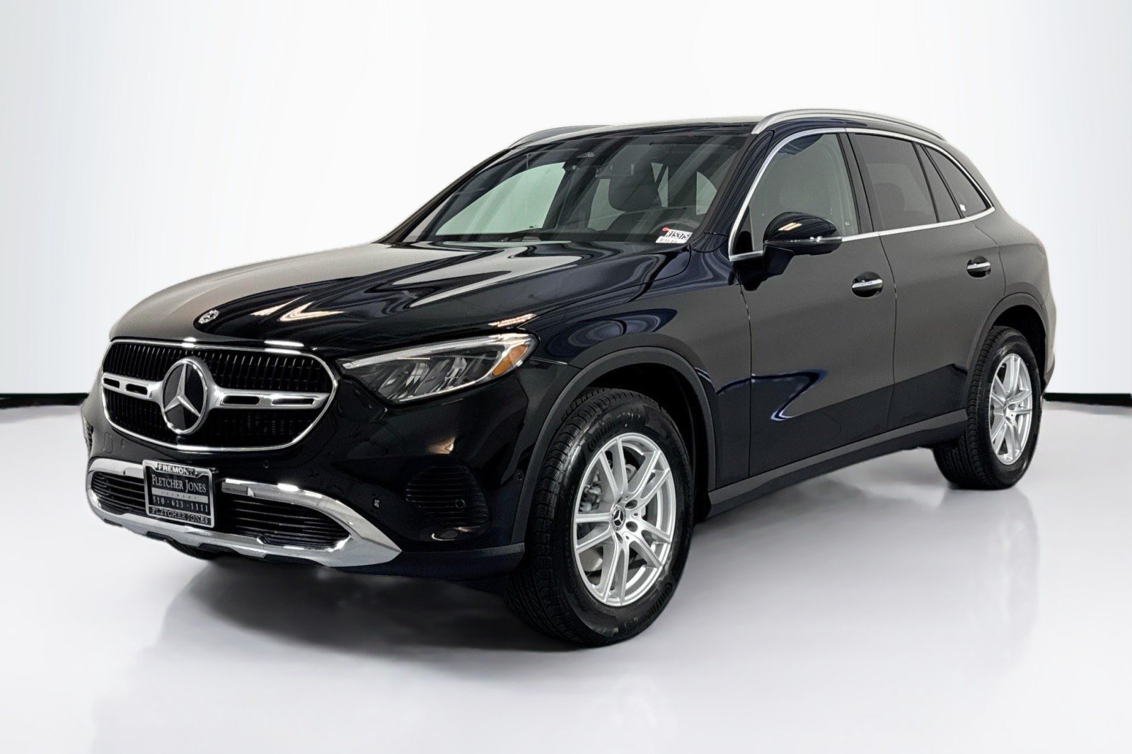 2026 Mercedes-Benz GLC GLC 300's photo