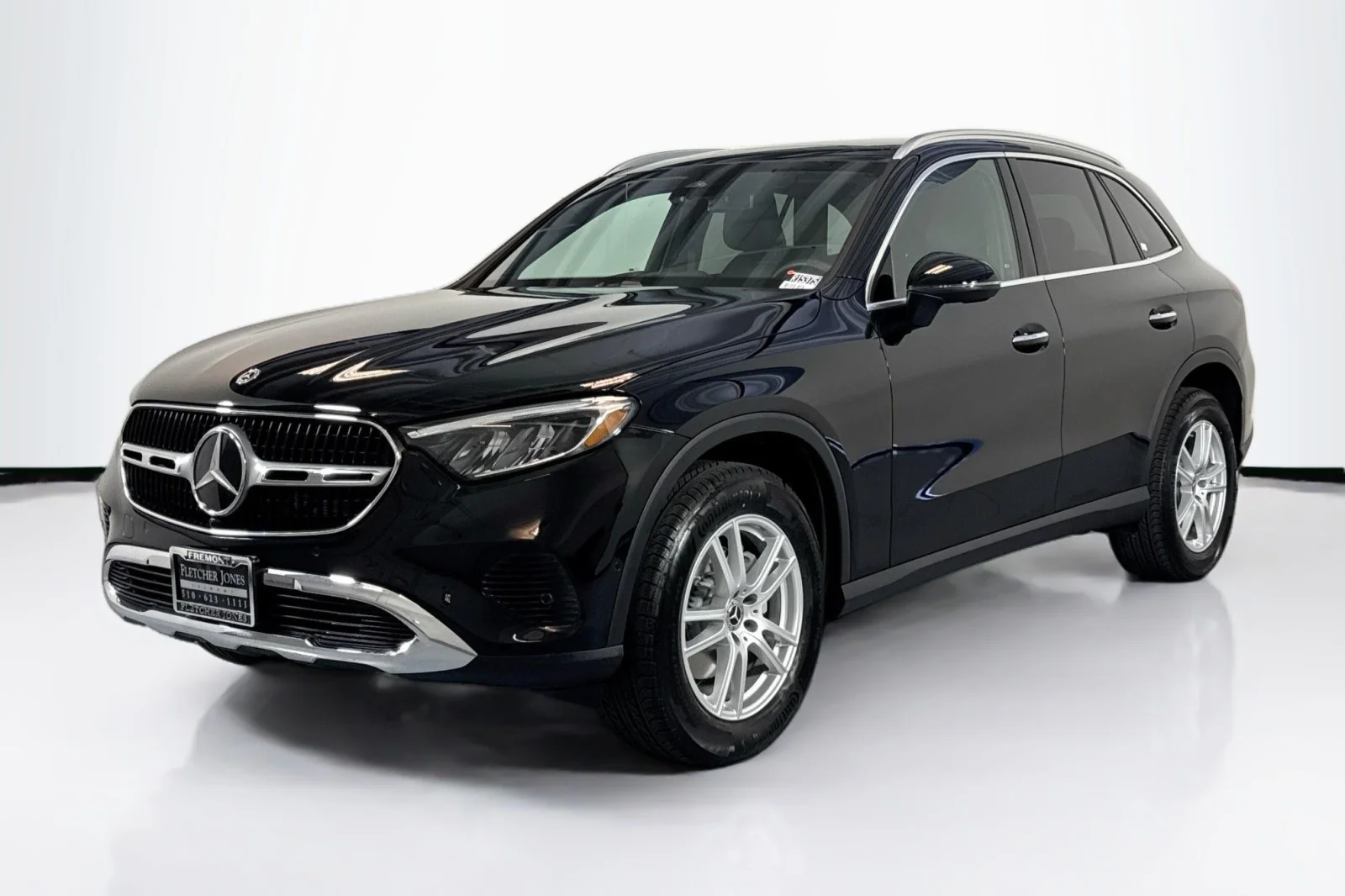 2026 Mercedes-Benz GLC GLC 300's photo