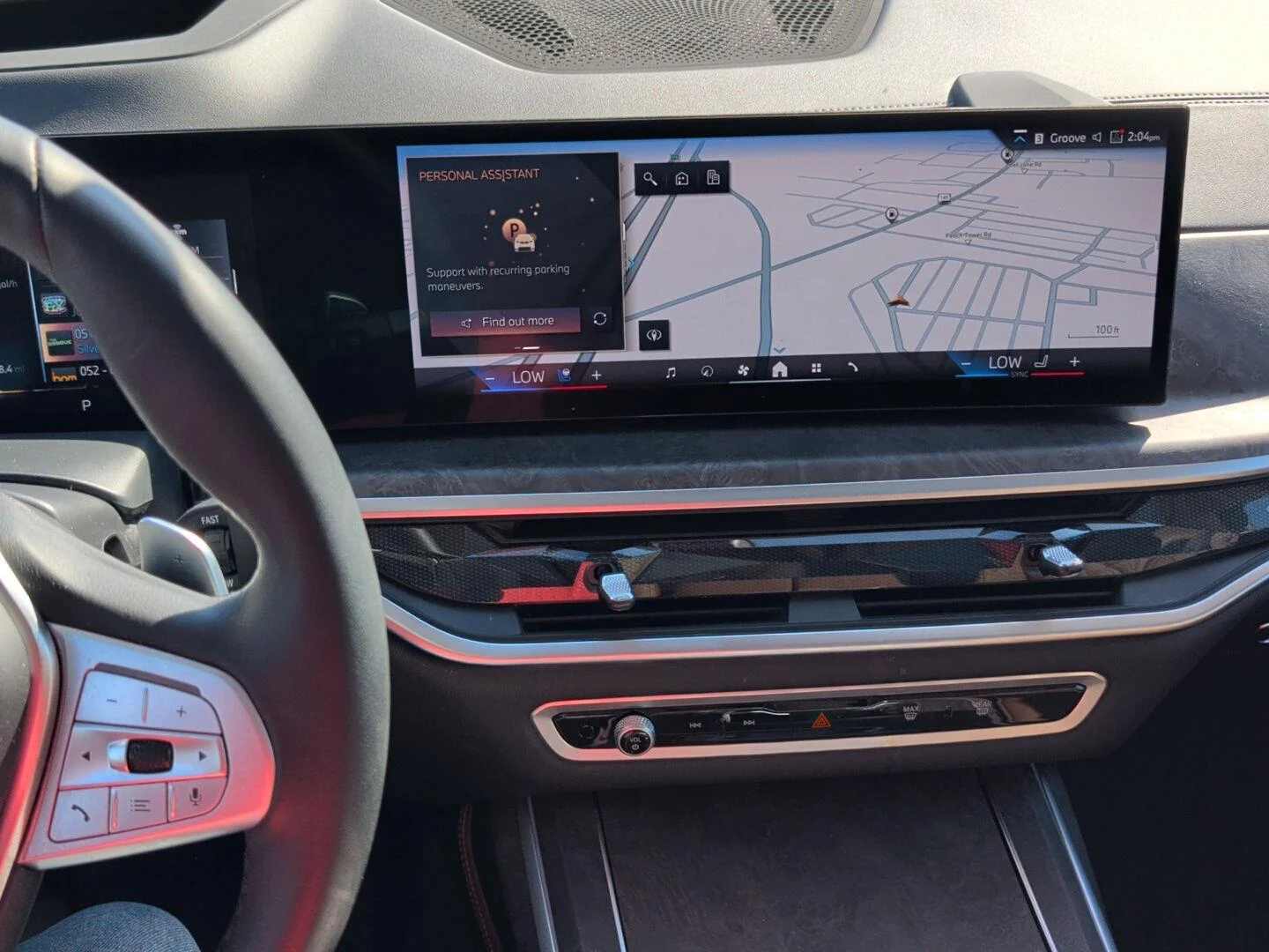 Used 2025 Sparkling Copper Metallic BMW xDrive40i image 17