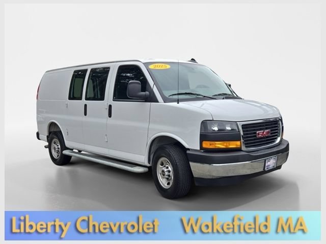 2025 GMC Savana Cargo