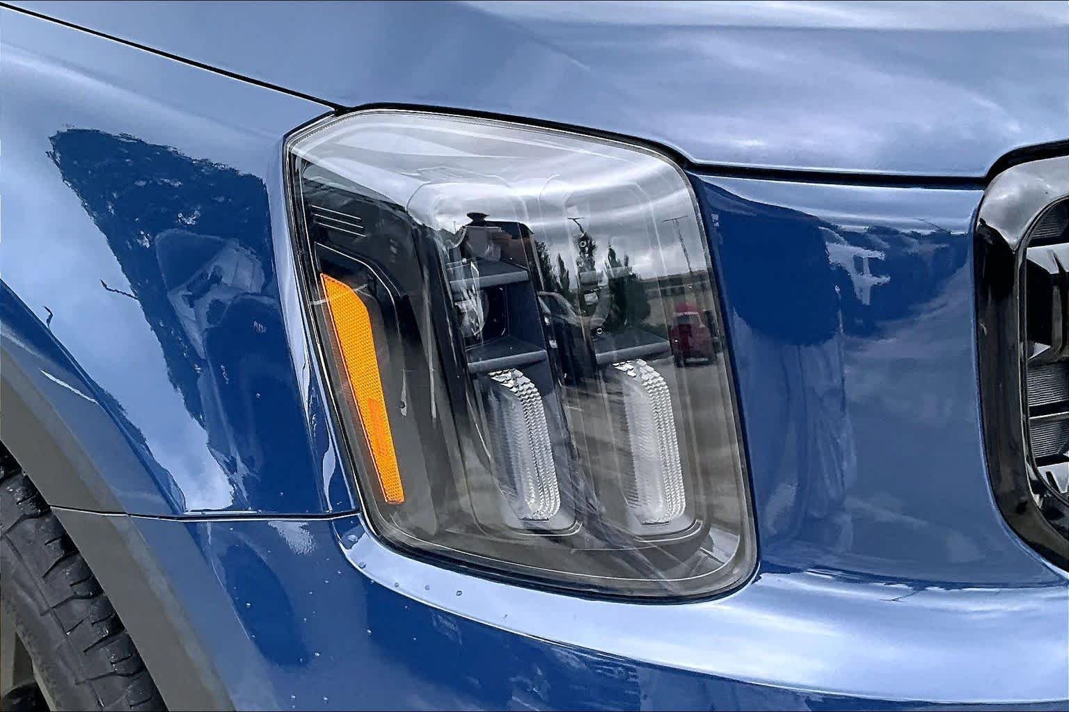 Used 2024 Midnight Lake Blue Kia SX Prestige X-Pro image 27