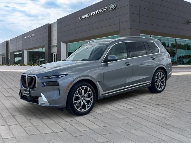 2024 BMW X7 xDrive40i's photo