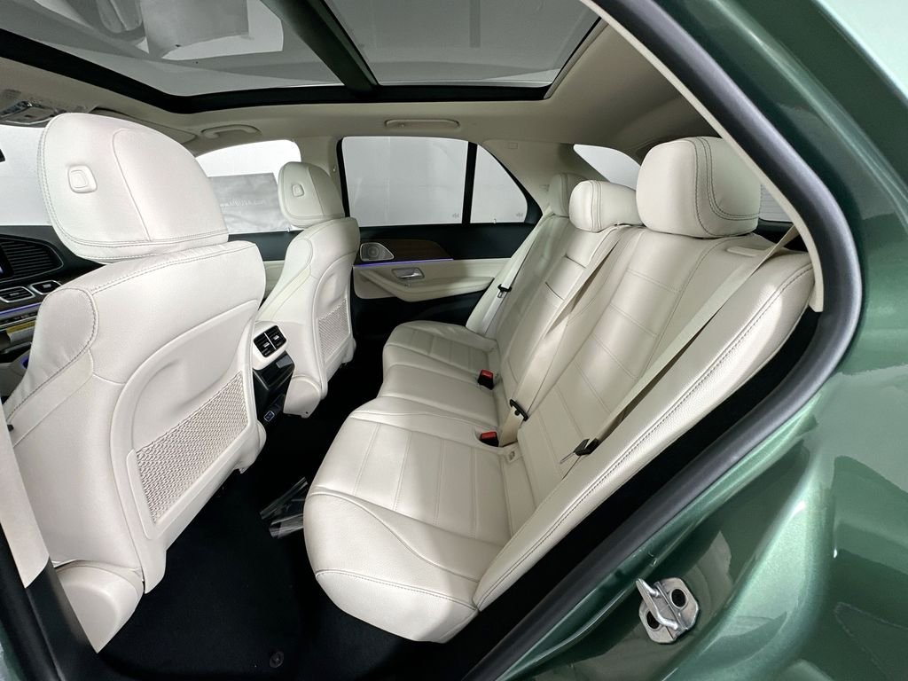 Used 2026 Green Mercedes-Benz GLE 450 image 26