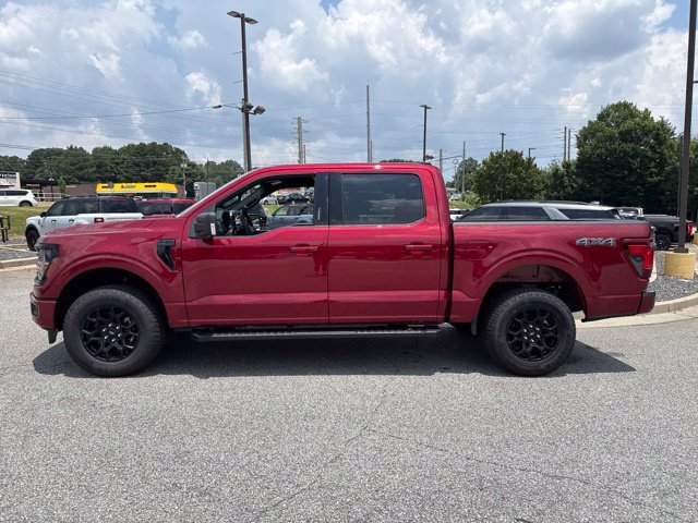 New 2026 Ruby Red Metallic Tinted Clearcoat Ford XLT image 7