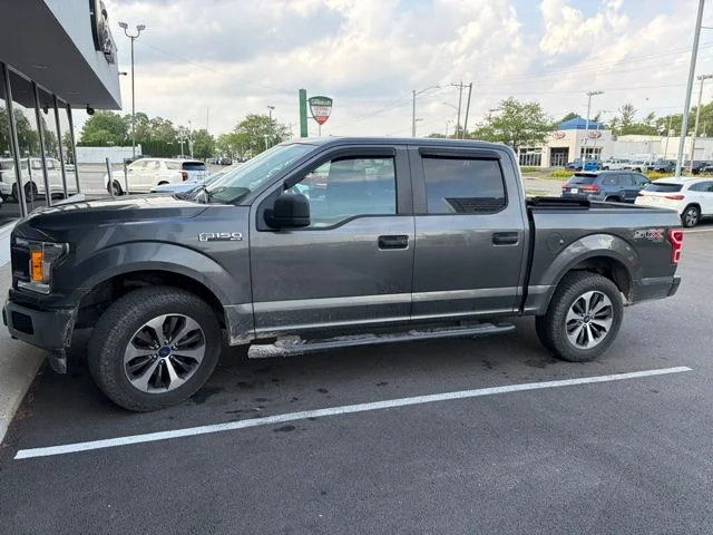 Used 2019 Gray Ford XL image 2