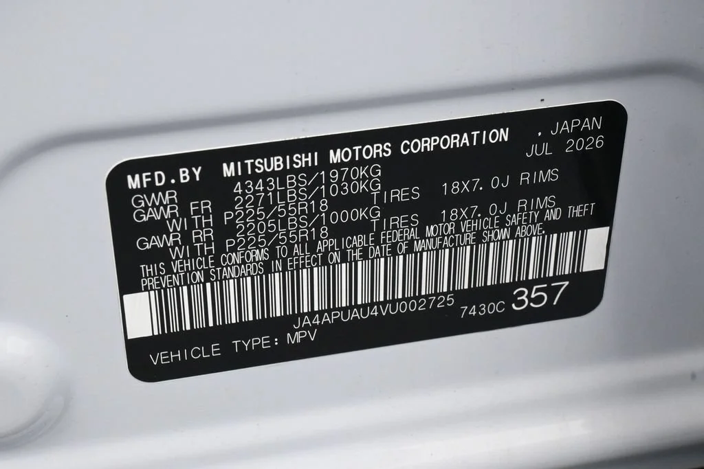 New 2027 White Diamond Mitsubishi 2.0 ES 2WD image 17