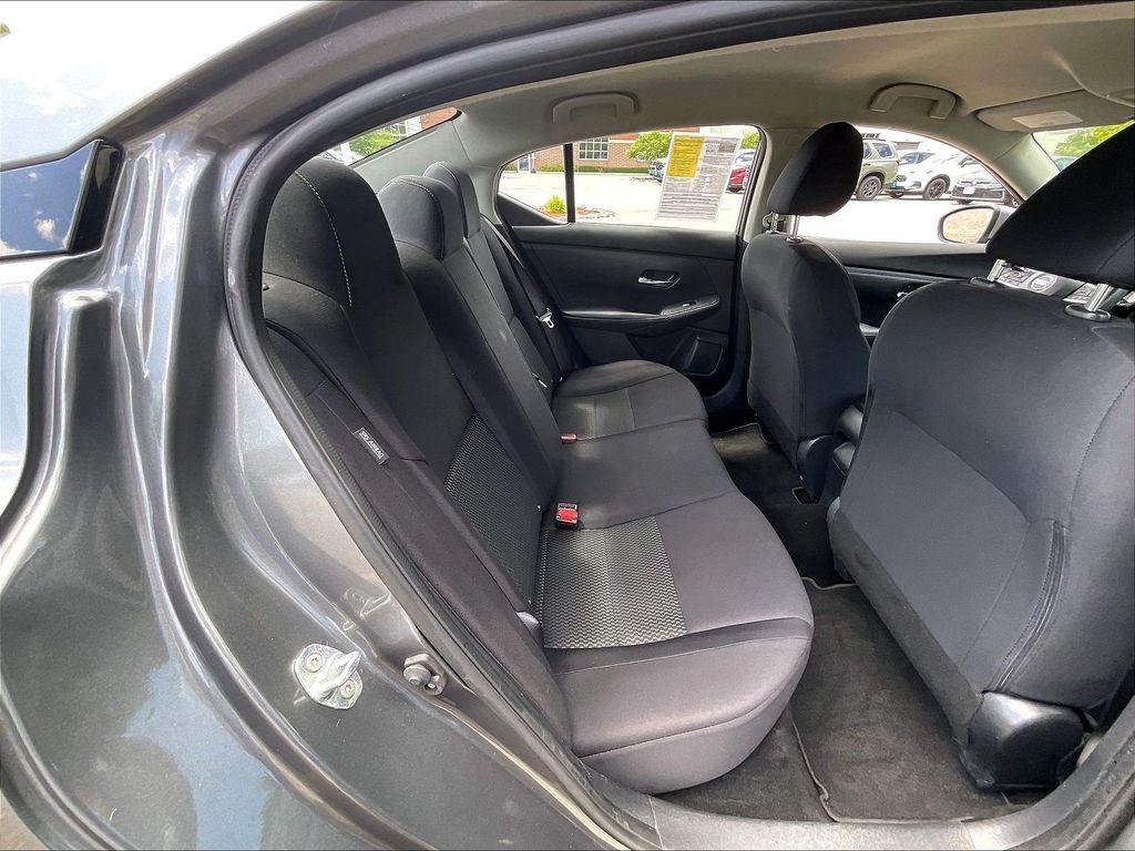 Used 2020 Gray Nissan S image 16