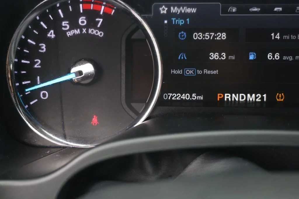 Used 2019 Blue Jeans Metallic Ford LARIAT 4WD Crew Cab 6.75
