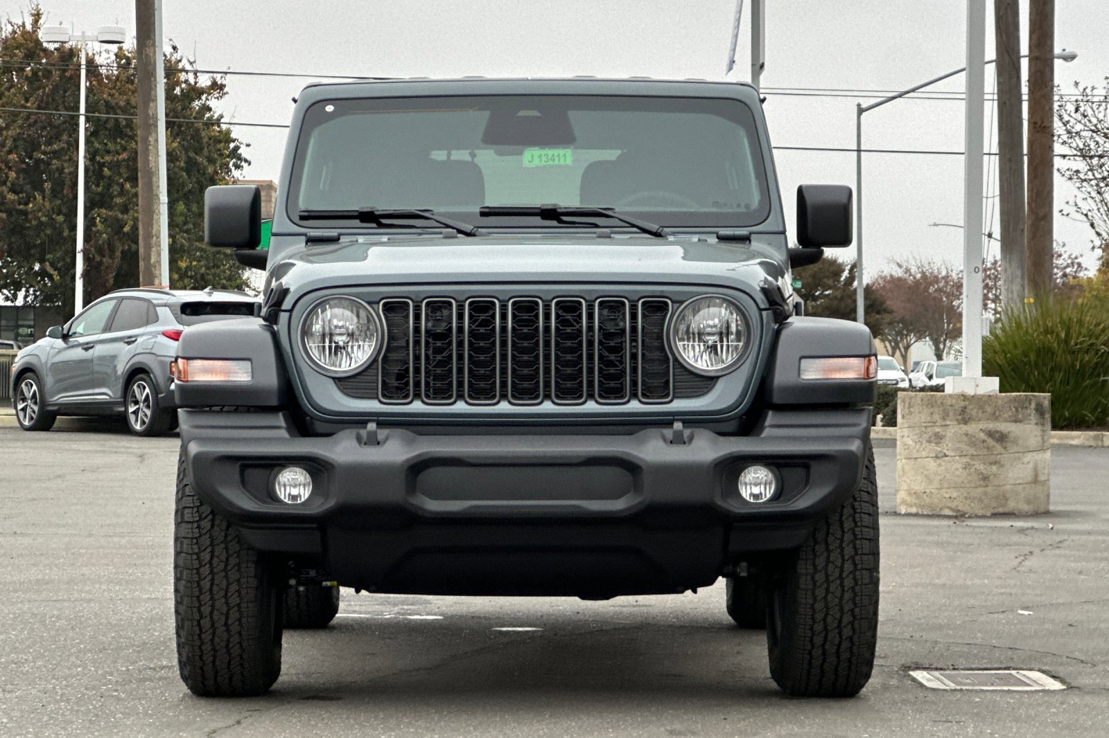New 2026 Anvil Clearcoat Jeep Sport S image 9