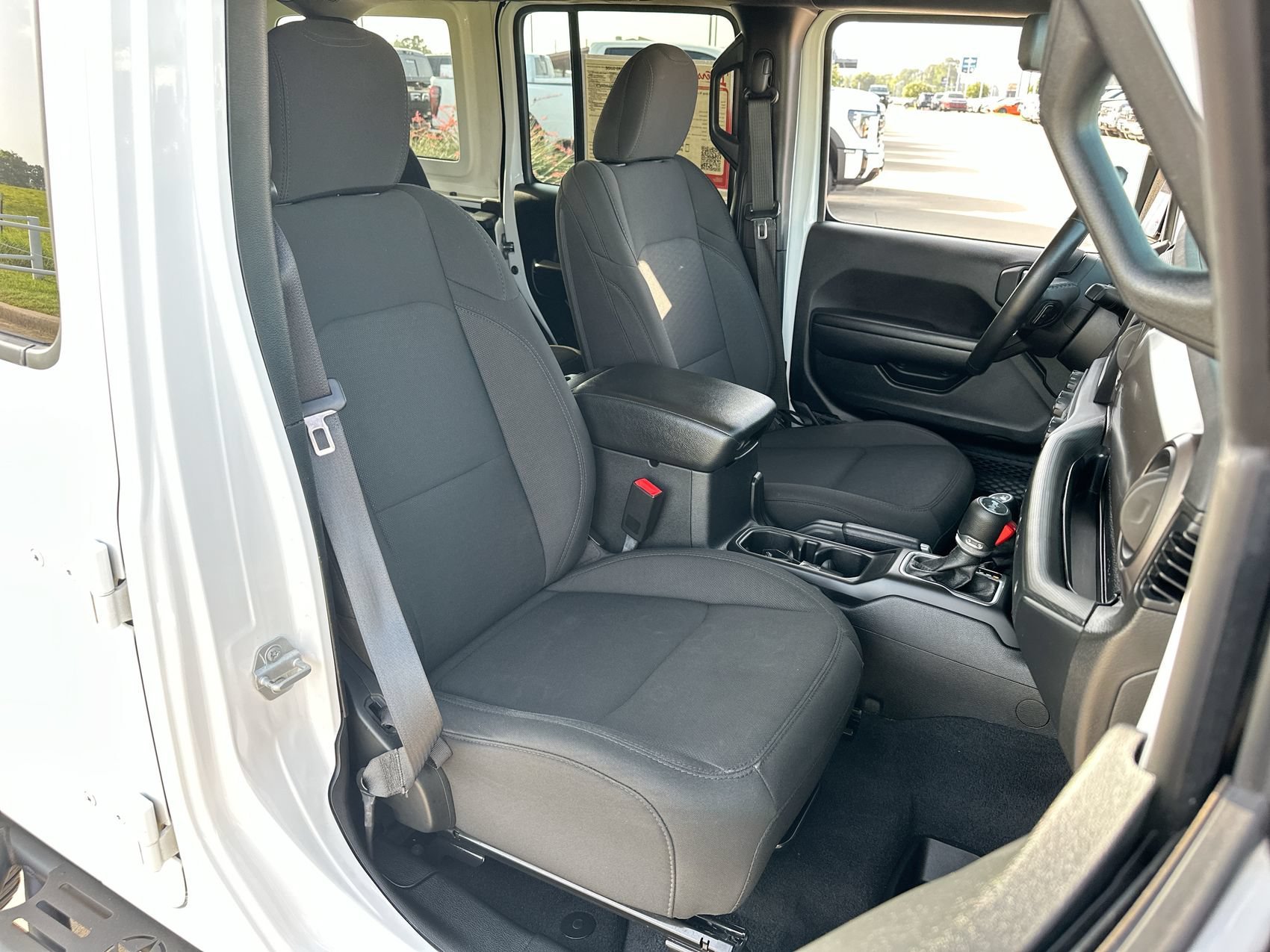 Used 2020 Bright White Clearcoat Jeep Sport S image 21
