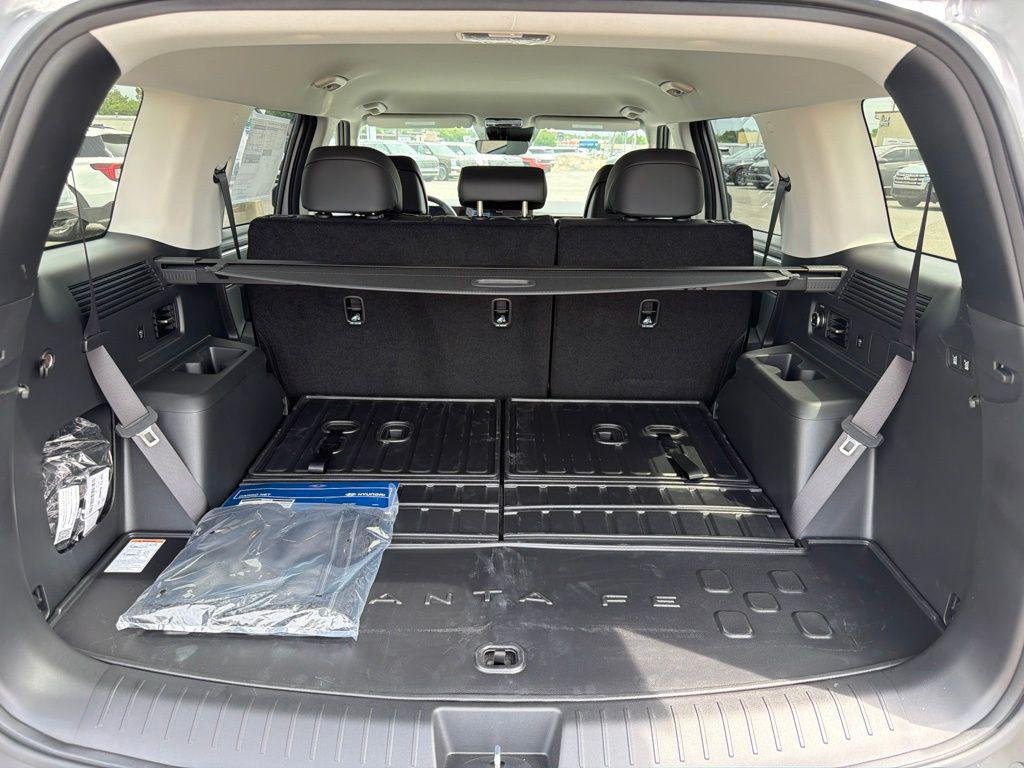 New 2026 Silver Hyundai SEL image 8