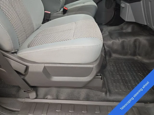 Used 2011 Oxford White Ford XL image 10