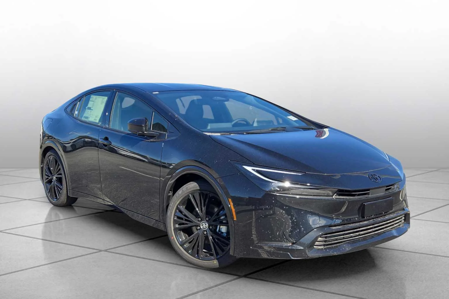 2026 Toyota Prius Plug-in Hybrid Nightshade - Photo 2