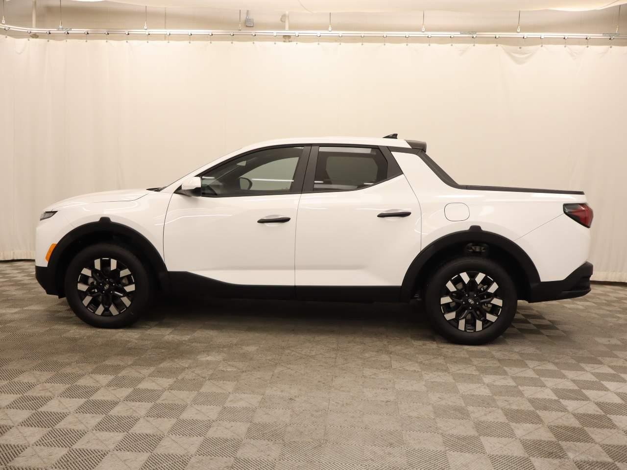 New 2027 Atlas White Hyundai SE AWD image 2