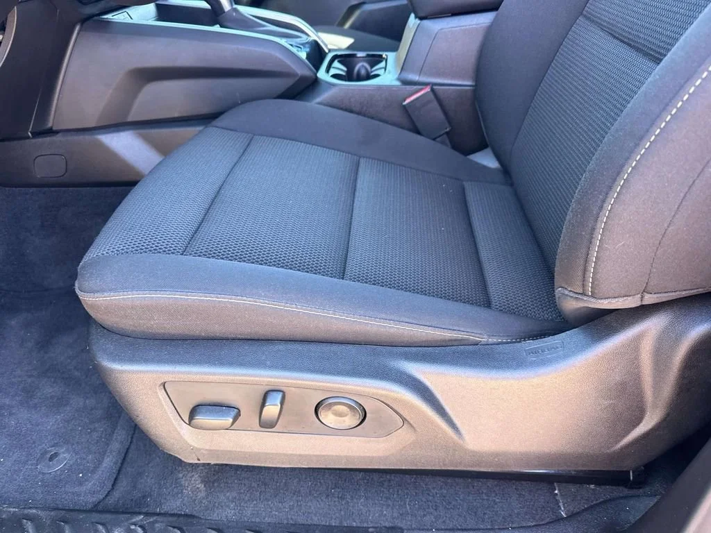 2026 Chevrolet Colorado LT - Photo 29