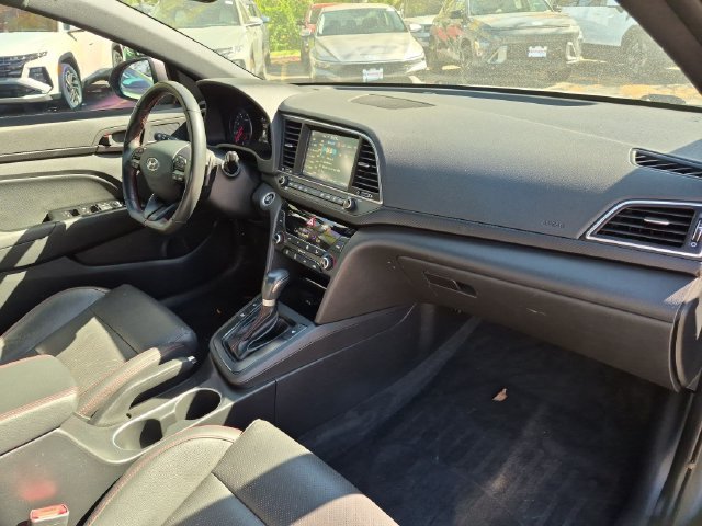 Used 2018 Gray Hyundai Sport image 32