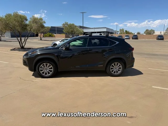 Used 2019 Black Lexus 300h image 3