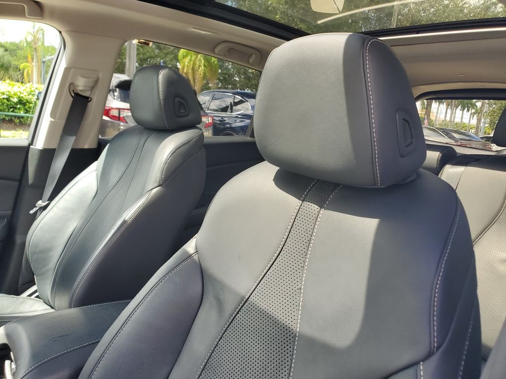 Used 2020  Acura Technology Package image 17
