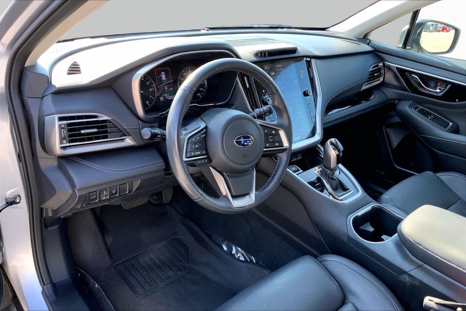 Used 2024 Ice Silver Metallic Subaru Touring image 17