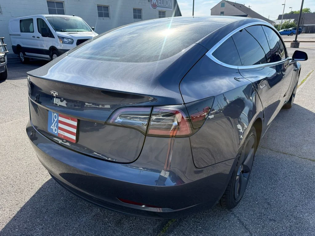 Used 2020 Gray Tesla Standard image 27