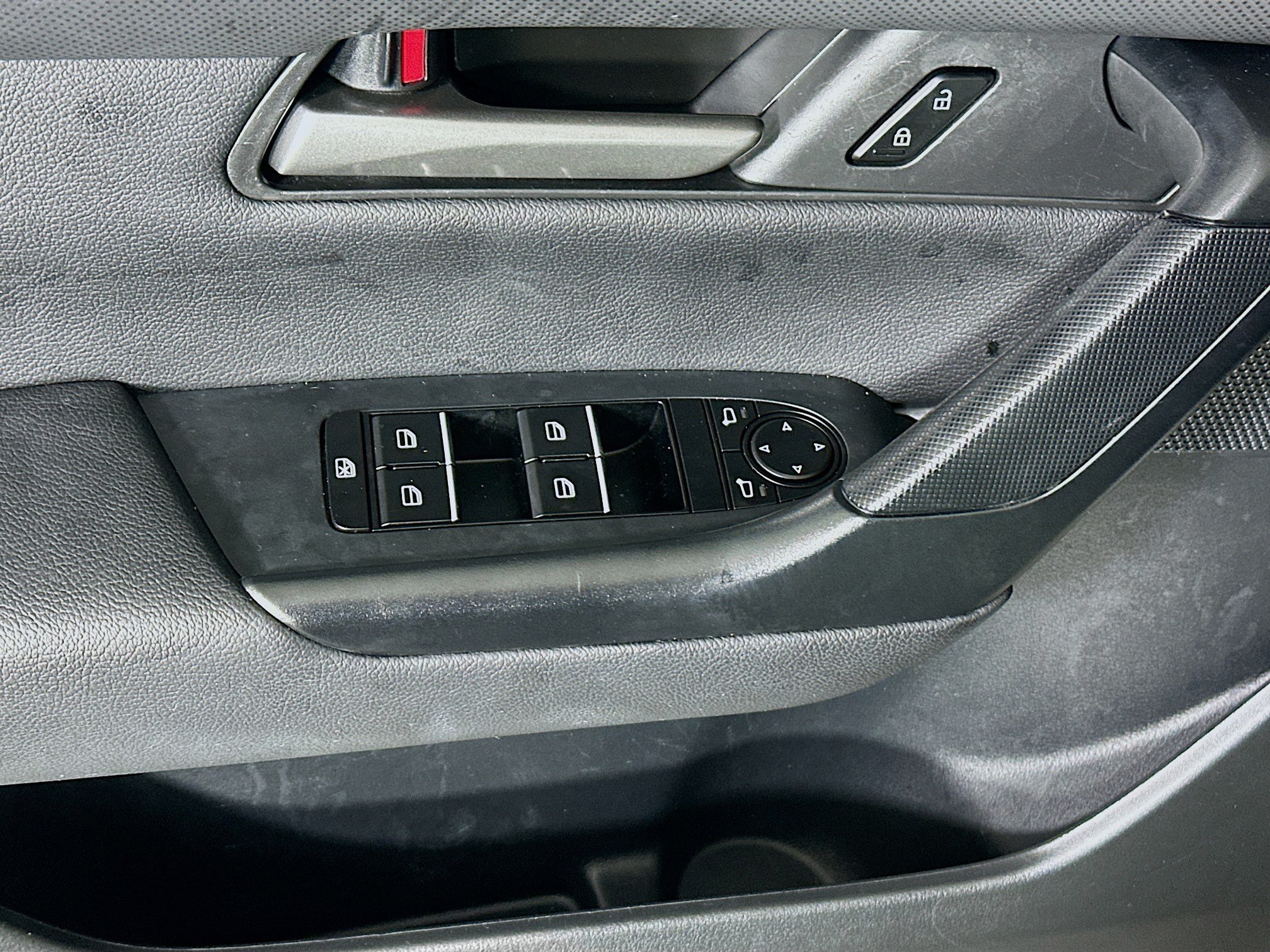 Used 2023 Wind Chill Pearl Mazda 2.5 S Preferred Plus Package image 14