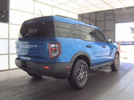 Used 2025 Velocity Blue Metallic Ford Big Bend image 5