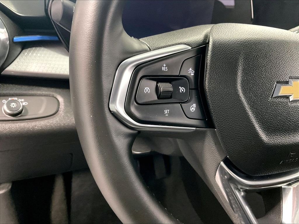Used 2025 Gray Chevrolet LT image 23