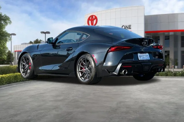 Certified Used 2023  Toyota 3.0 Premium image 7
