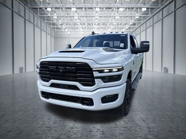 New 2026 Bright White Clear-Coat Exterior Paint RAM Laramie image 7