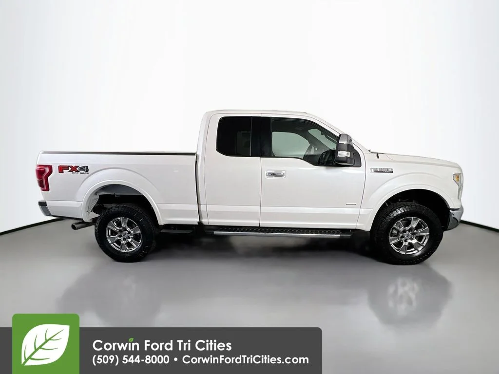 Used 2015 White Platinum Clearcoat Metallic Ford Lariat image 17