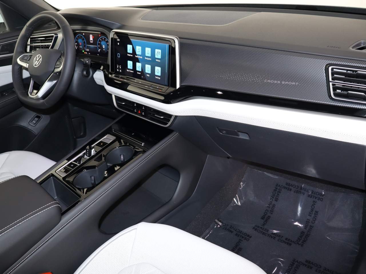 2026 Volkswagen Atlas Cross Sport SEL Premium R-LINE - Photo 13