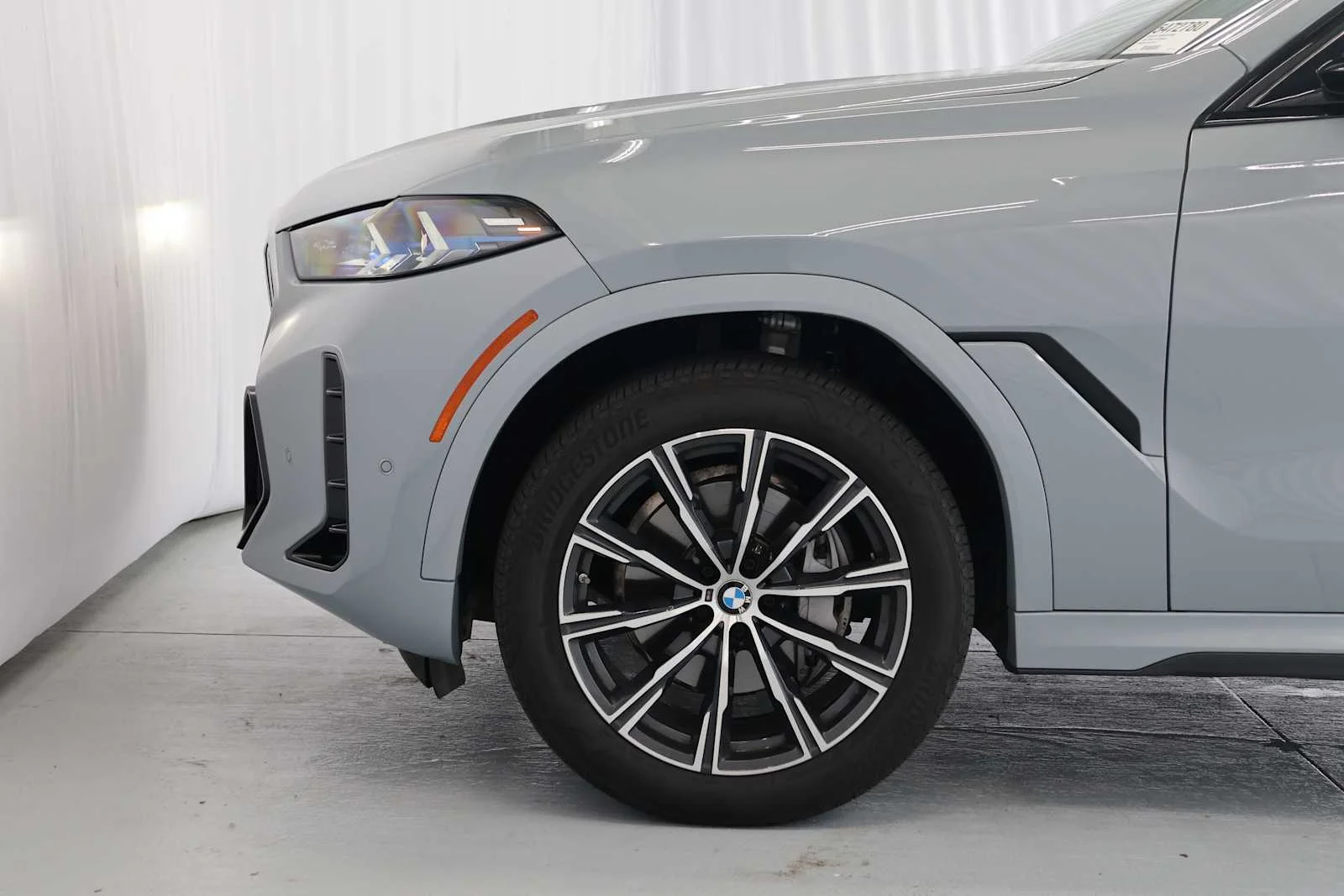 Certified Used 2025 Brooklyn Grey Metallic BMW xDrive40i image 10