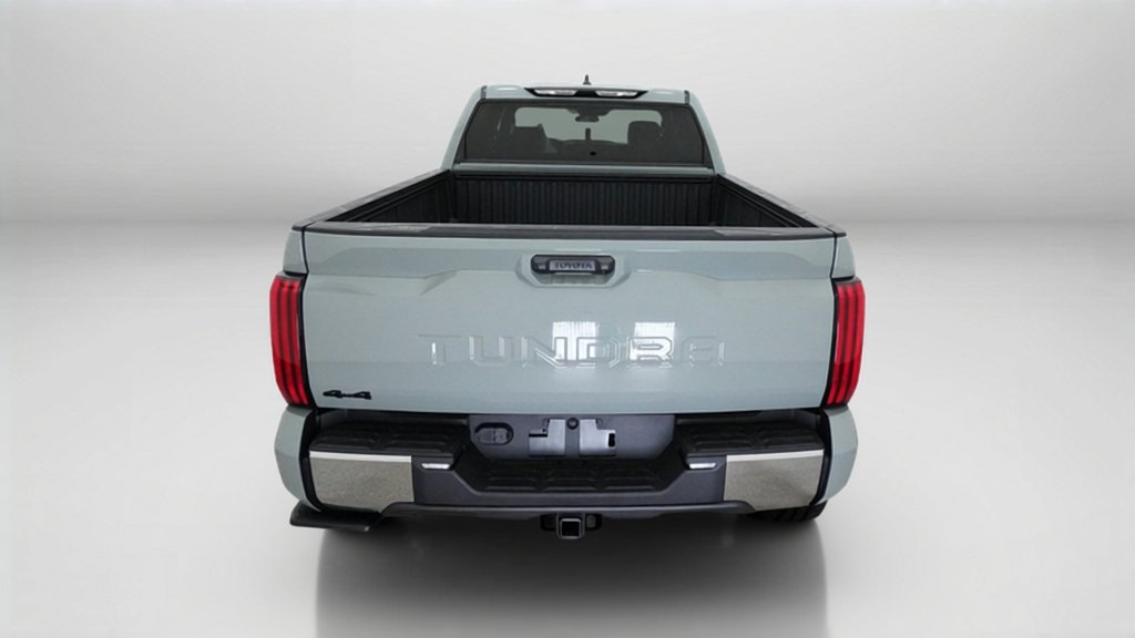New 2026 Lunar Rock Toyota SR5 image 23