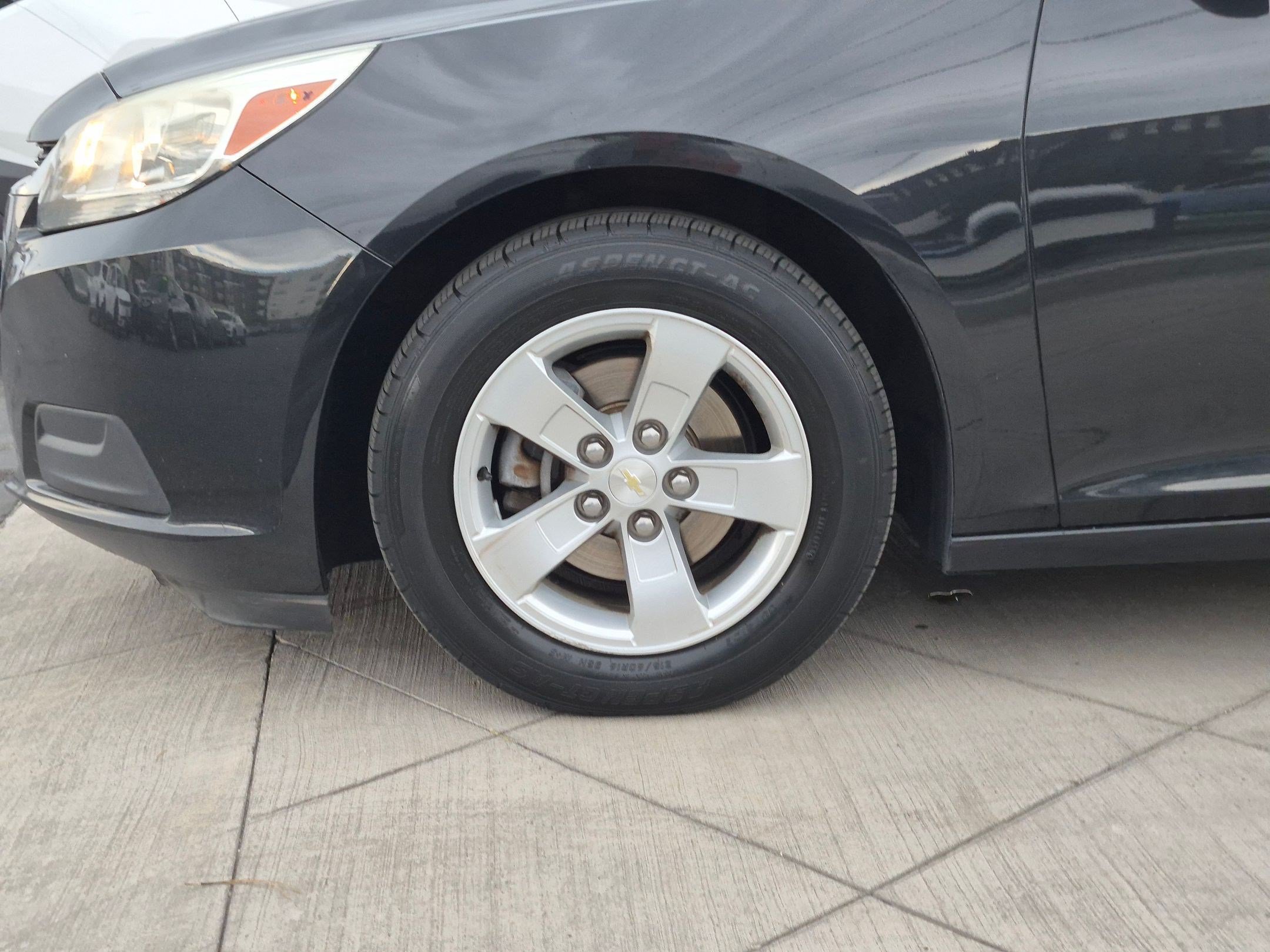 Used 2015 Black Granite Metallic Chevrolet LT image 11