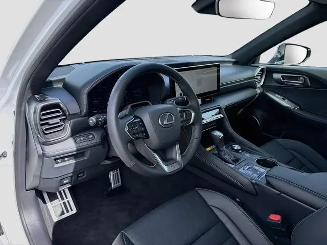 New 2026 Ultra White Lexus F SPORT image 31