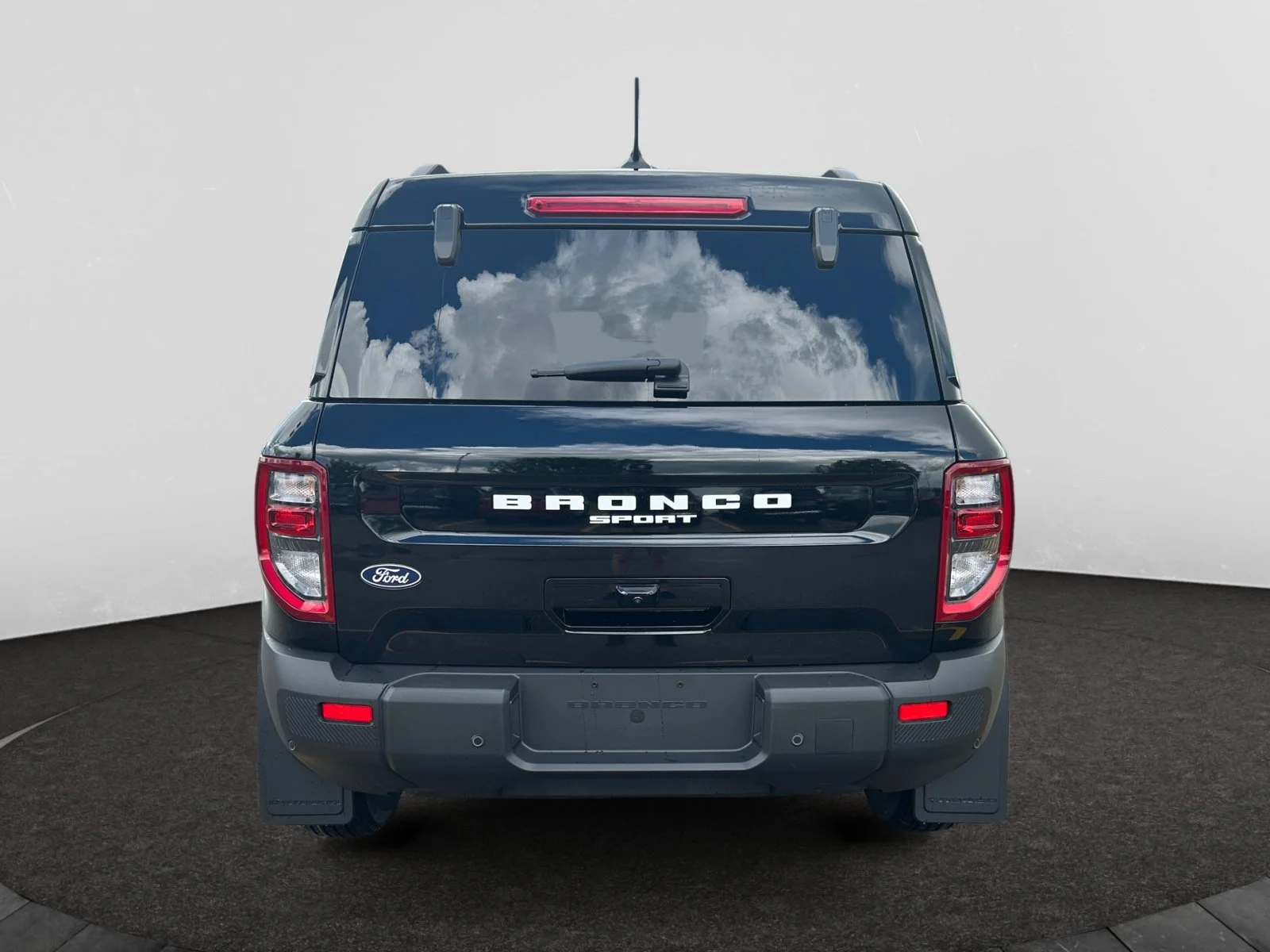 New 2026 Shadow Black Ford Outer Banks image 4