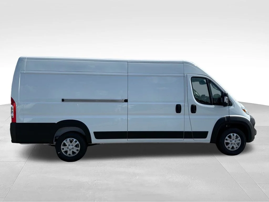 New 2026 Bright White Clear-Coat Exterior Paint RAM High Roof image 28