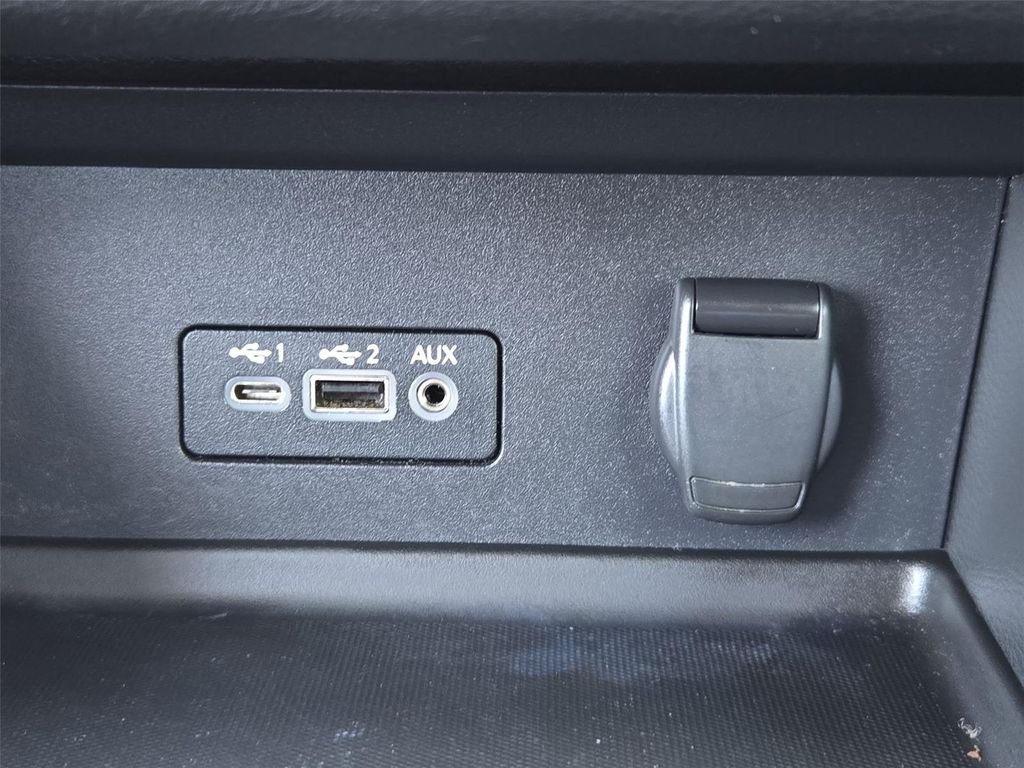 2022 Nissan Sentra SV - Photo 35