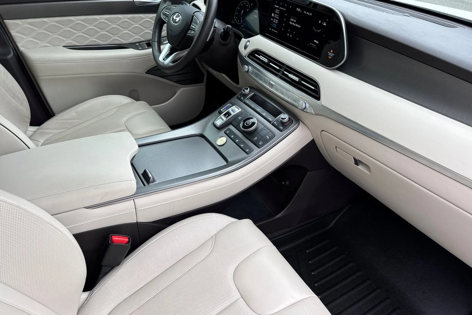 Used 2020 Hyper White Hyundai Limited image 20