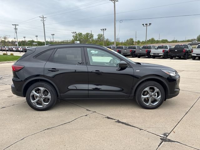 Used 2025 Black Ford ST-Line image 3