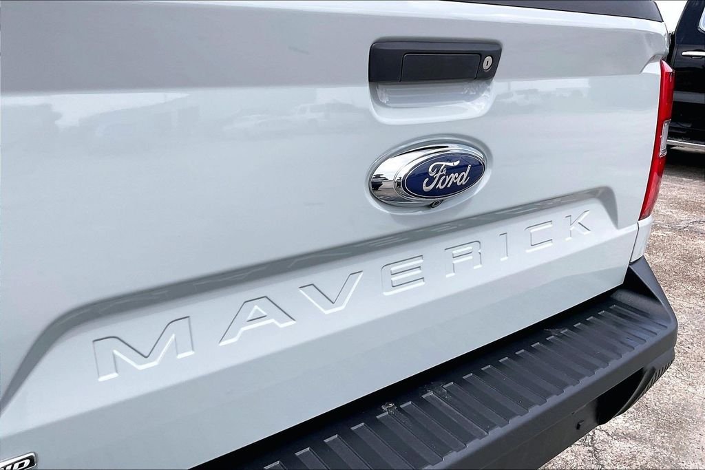 Used 2022 Green Ford XL image 27