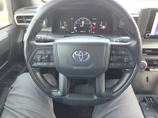 Used 2025 UNDERGROUND Toyota SR5 image 13