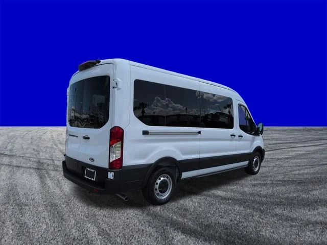 New 2026 Oxford White Ford Passenger Van XL image 4