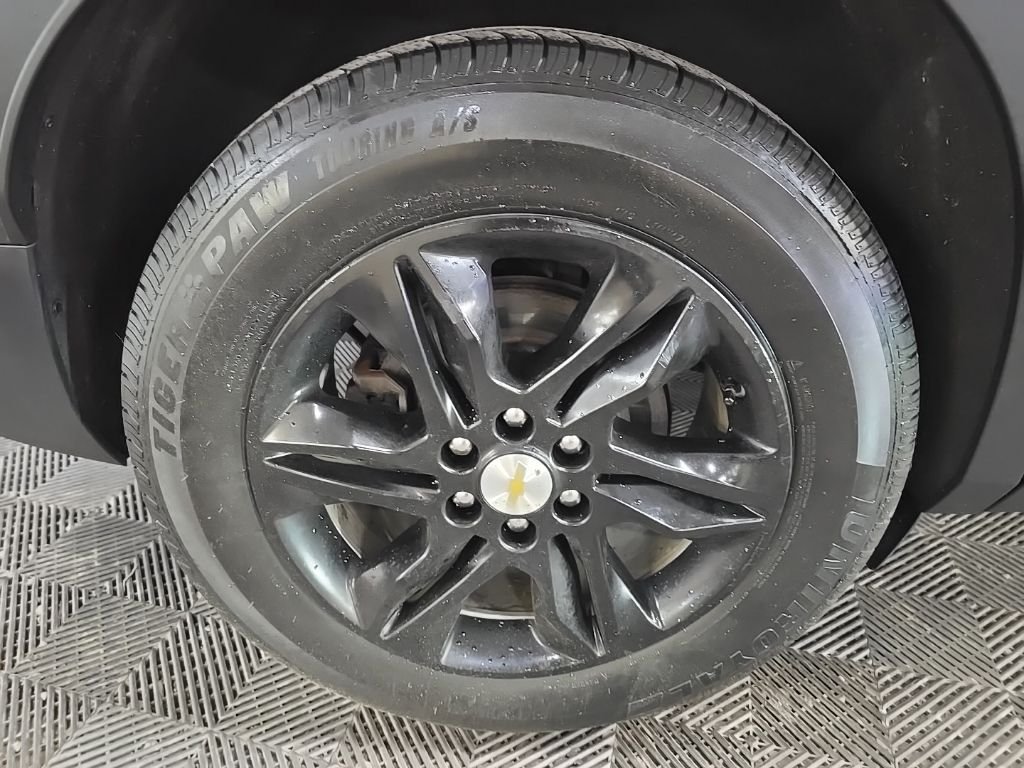 Used 2020 Black Chevrolet LT image 13