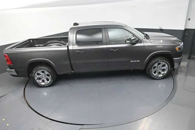 New 2026 Granite Crystal Metallic Clearcoat RAM Big Horn/Lone Star image 18