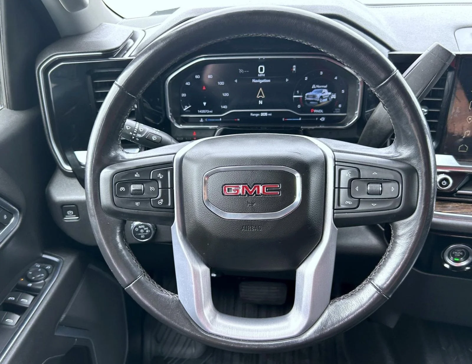 Certified Used 2022 White GMC Elevation image 11