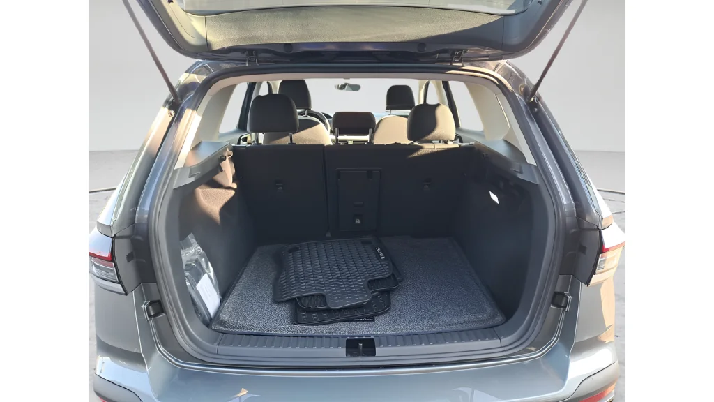 New 2025 Gray Volkswagen 1.5T S image 19